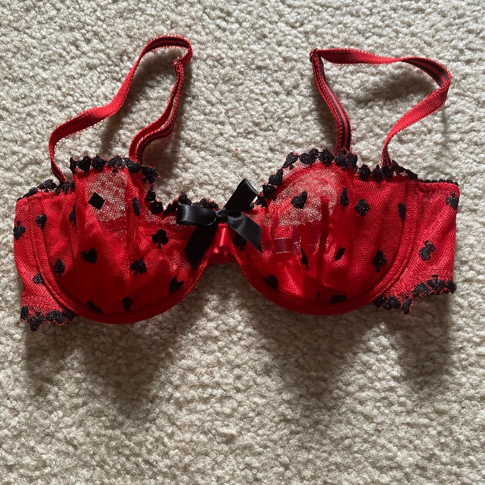 NWOT VS bra